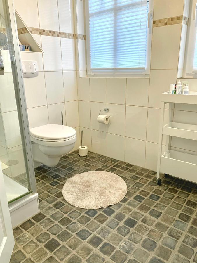 Haus Deckstein - Ferienwohnung OG Sankt Peter-Ording Exterior foto